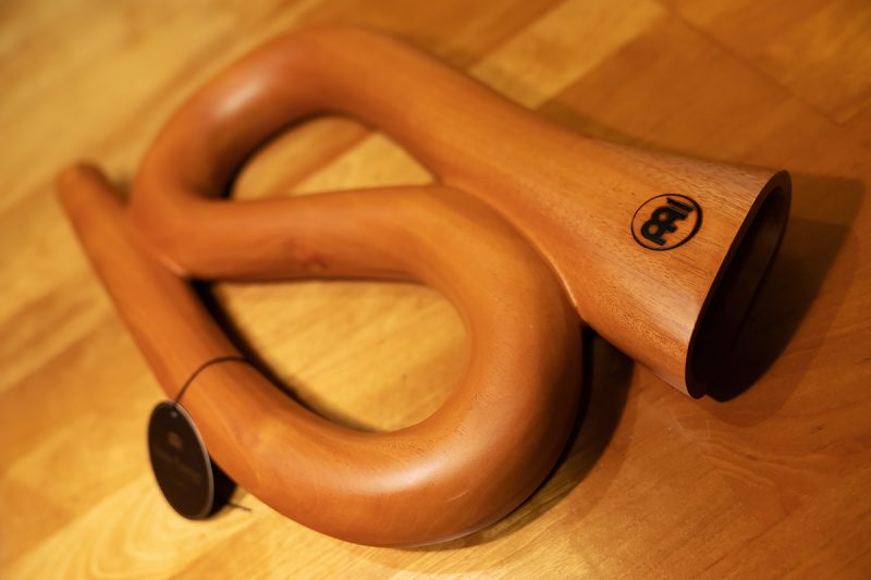 MEINL Sonic Energy Sshaped Pro Didgeridoo, Tuning Dとディジュの文化的背景とか 燃え